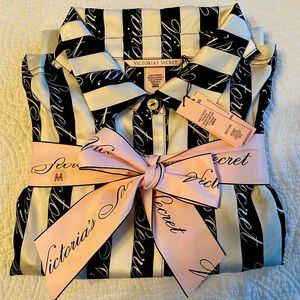 NWT Victoria’s Secret Logo Pajamas Medium Tall